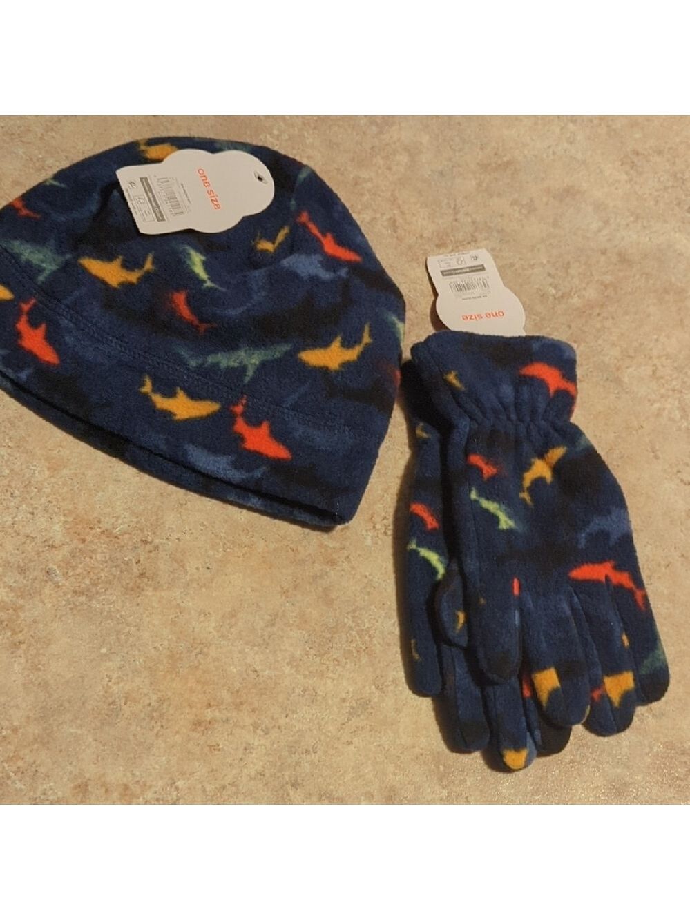 NWT Kids' Shark Pattern Hat  Gloves Set Navy Fleece New One Size
